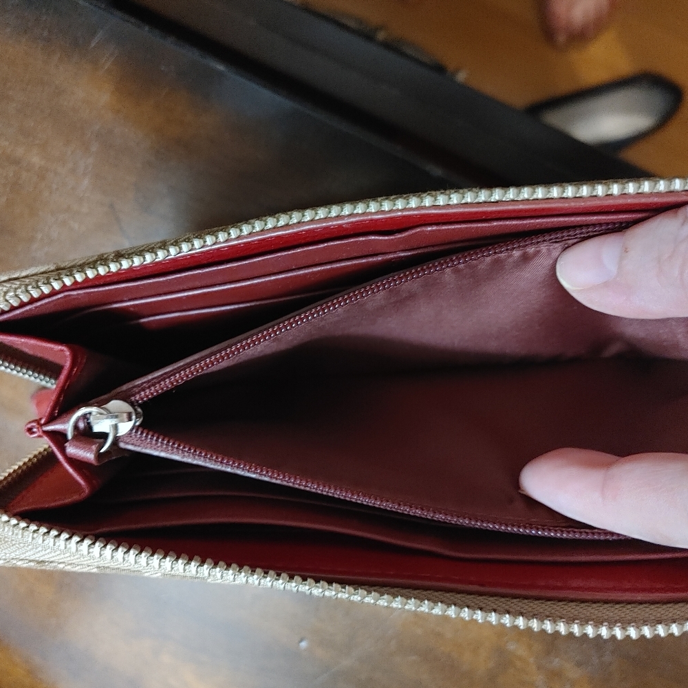Coach Wallet - Picture 2 of 4